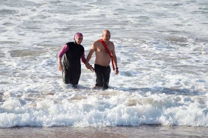 BURKINI1-master768