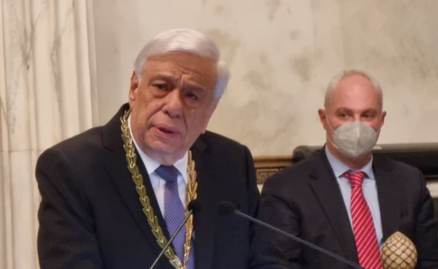 97b9178772a426bb09bd81332e923050_XL